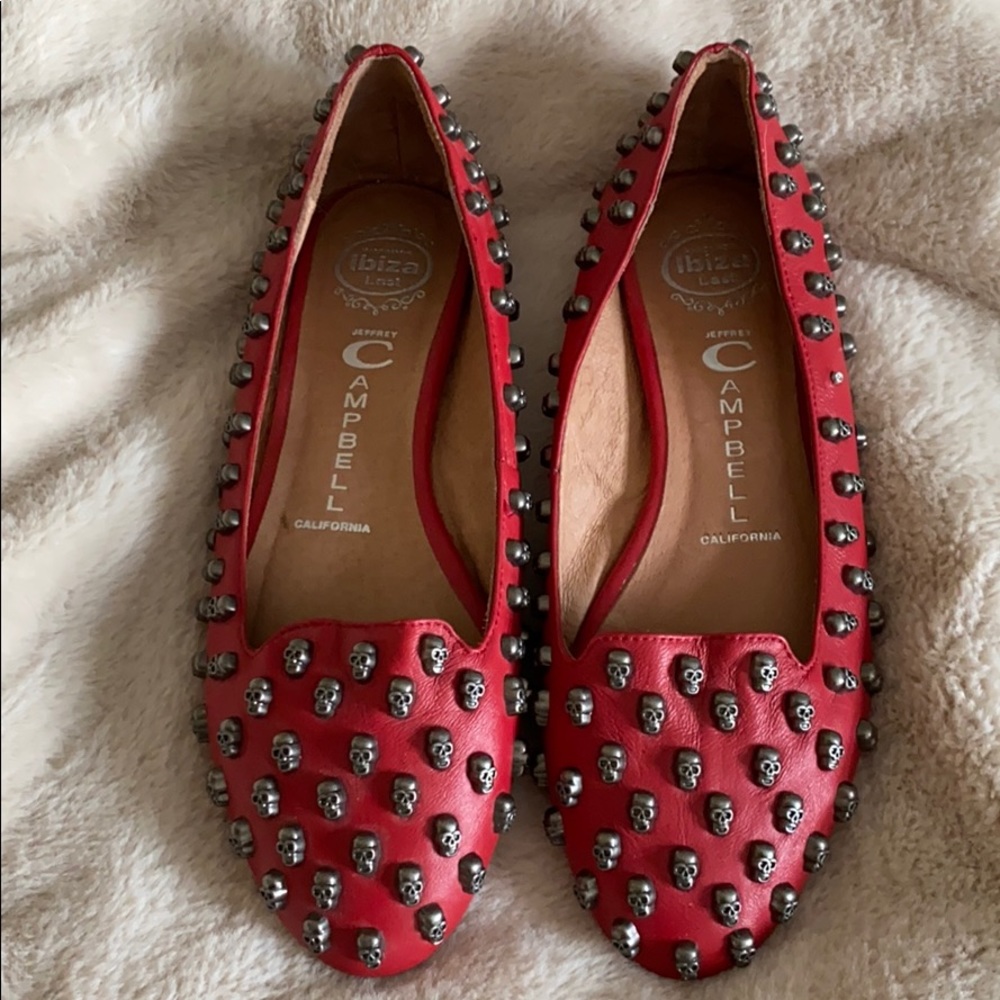 BARELY WORN JEFFREY CAMPBELL RED SKULL FLATS